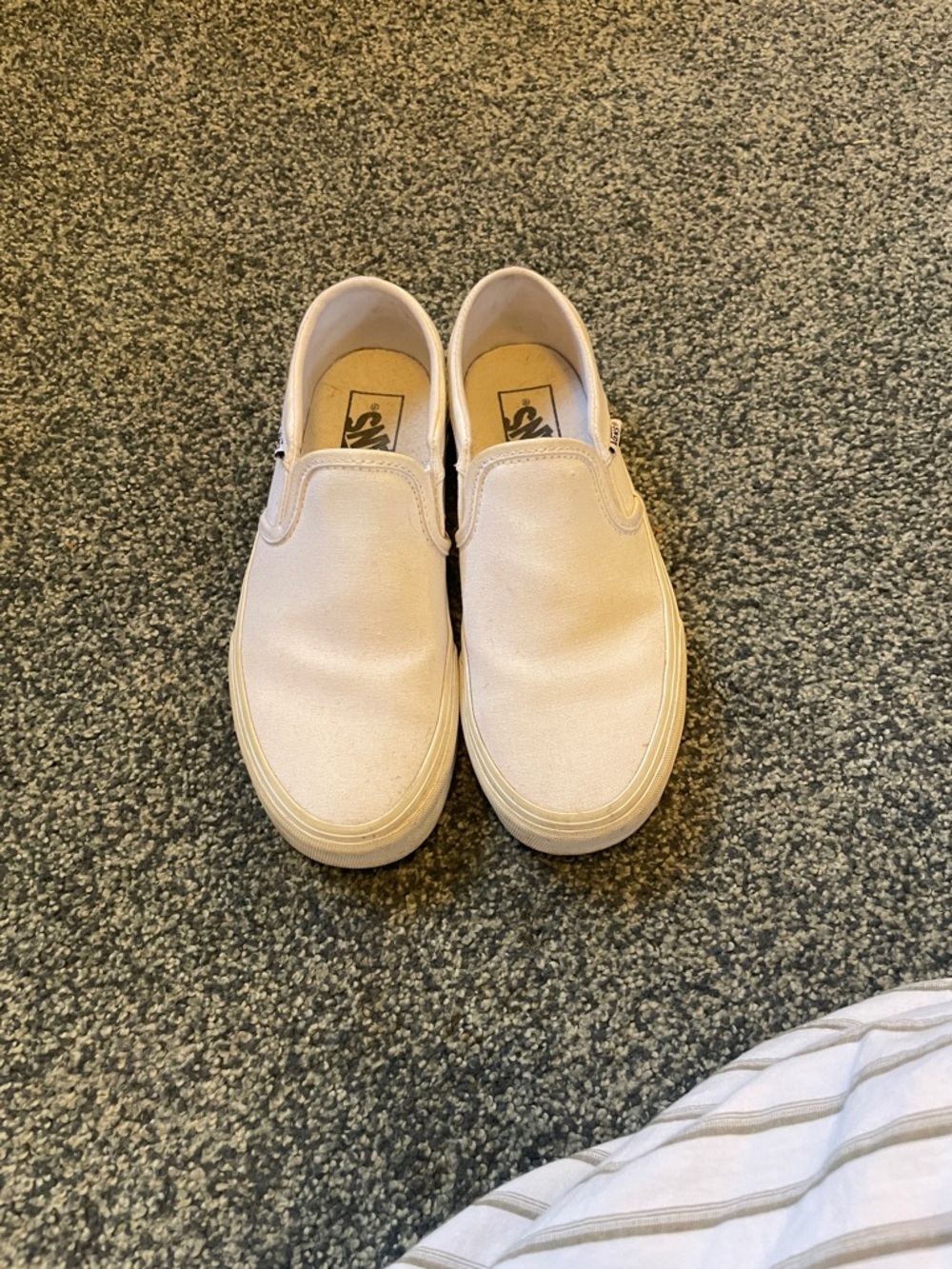 Vans Women’s Slip-On Canvas Shoes in white